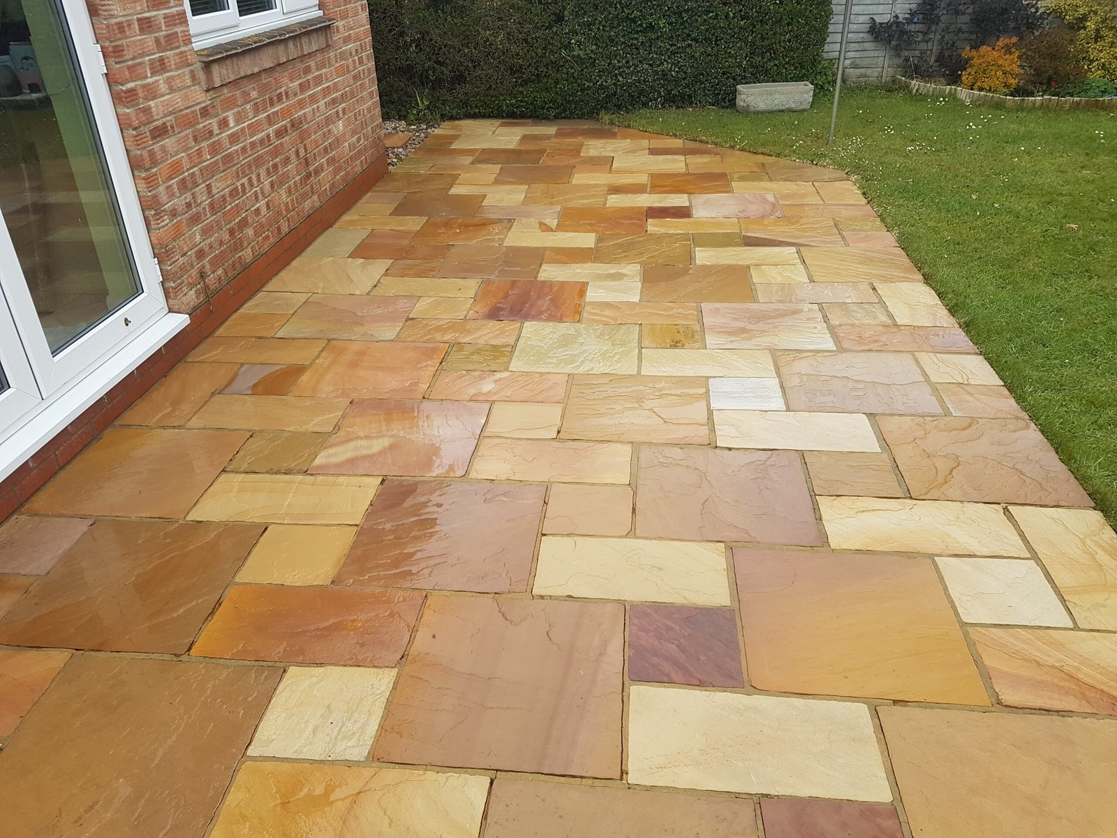 professional patio cleaning crewe